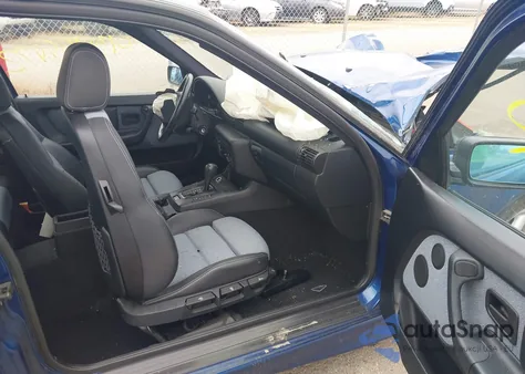 1999 BMW 318Ti z USA, uszkodzony, nr VIN WBACG8331XKC85397